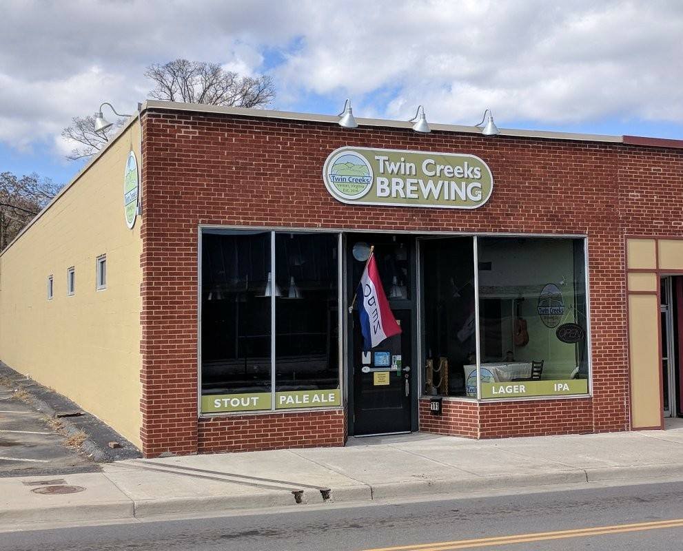 Twin Creeks Brewing Company, Vinton, VA Booking Information & Music