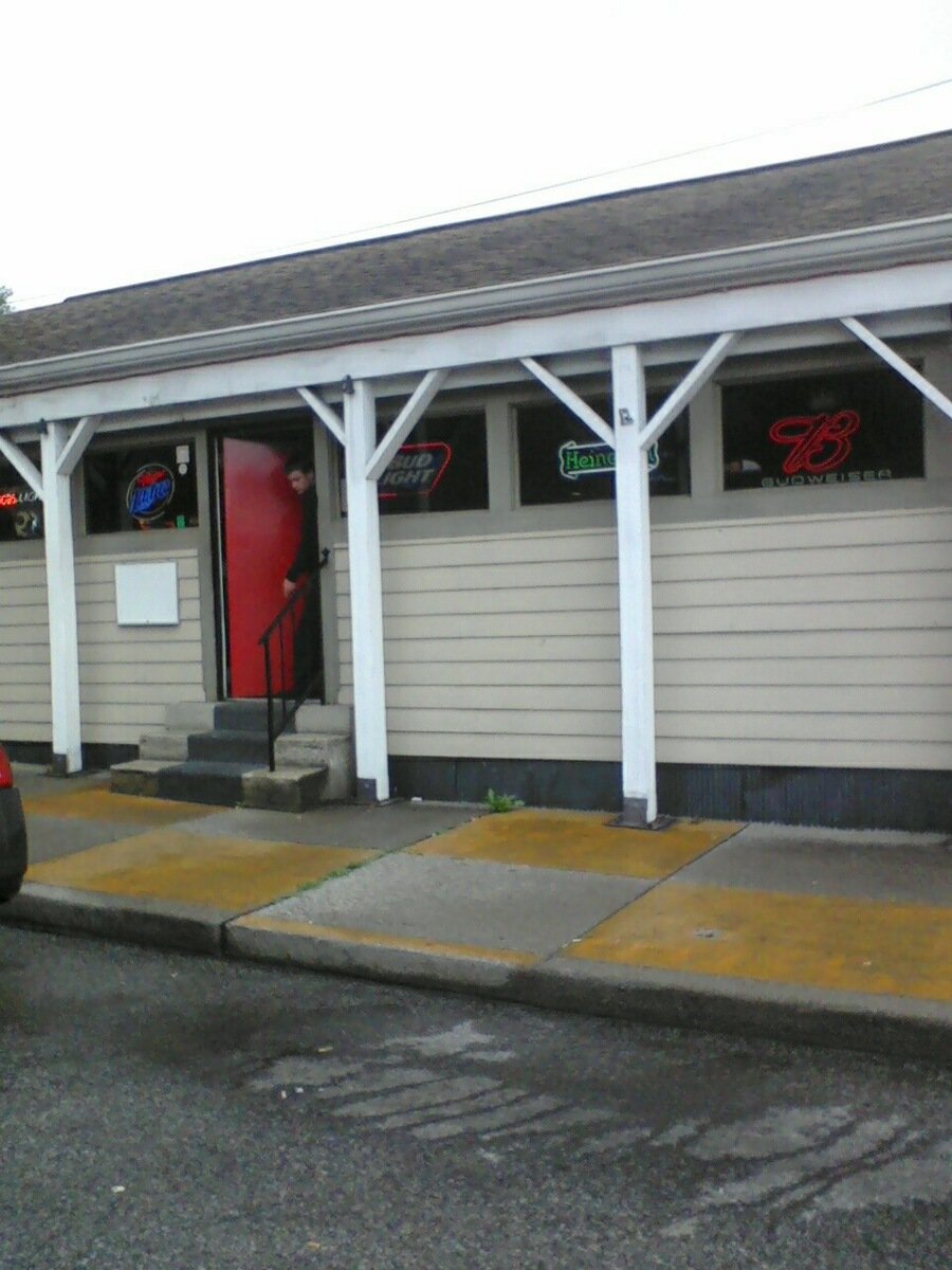 Betty's Grill, Nashville, TN Booking Information & Music Venue Reviews