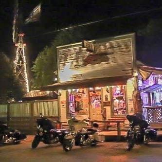 11th Street Cowboy Bar, Bandera, TX - Booking Information & Music Venue 